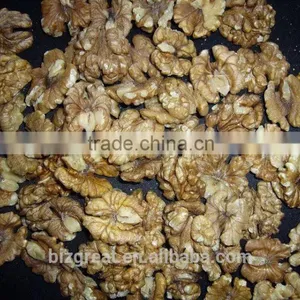 Supply Good Quality Walnut Kernel Light Amber Halves thumbnail-6