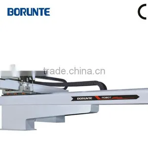 Automatic Robot Arm For Vertical Injection Molding Machine thumbnail-1