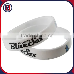 2016 Fashion Wholesale Adjustable Silicon Wristband,cheap Custom Sport Wristband Silicone thumbnail-1