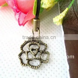 Fashion Antique Charm Accessories, 2011 New Design Mobile Accessories thumbnail-1