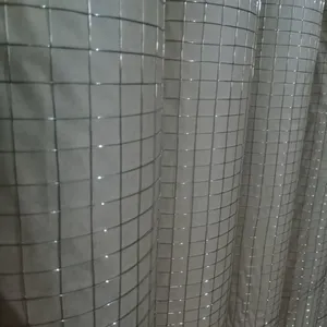 Hot Dipped Galvanized Welded Wire Mesh Rolls for Construction and Fencing thumbnail-3