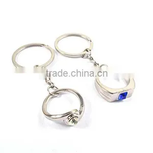 2016 Hot Selling Ring Shape Couple Alloy Keychain thumbnail-2