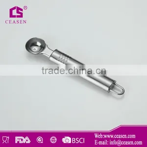Spoon With Hole thumbnail-1
