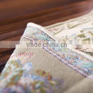 Plus Tassels Table Runner In Jacquard Polysilk thumbnail-4
