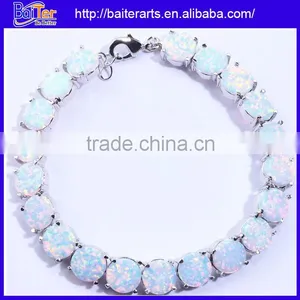 Elegant Women's Jewelry White Fire Opal Gemstone Bracelet Wholesale thumbnail-1
