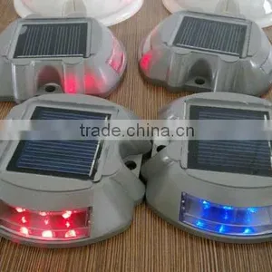 Excellent Quality Flashing Road Studs thumbnail-1