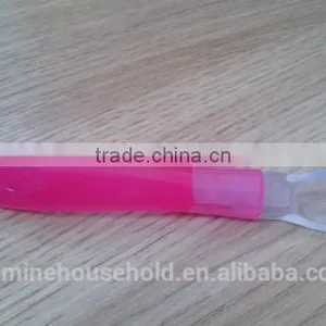 New Arrival Flexible and BPA Free Silicone Baby Feeding Spoon thumbnail-6