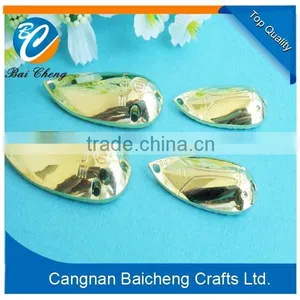 Creative Design Metal Badge/ Wine Label Producer in China thumbnail-2