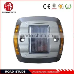 2 Light Solar Powered Led Road Studs thumbnail-1