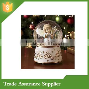 New Product Hot Acrylic Resin Christmas Souvenir Resin Snowglobe thumbnail-4