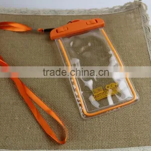 2015 PVC Luminous Waterproof Bag for Mobile Phone thumbnail-2