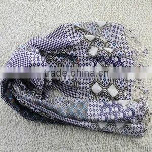 Fashion and Popular Retro Style Acrylic Scarf thumbnail-1