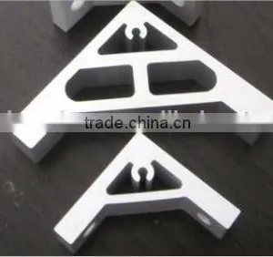 Aluminium Profile Corner Joint thumbnail-1