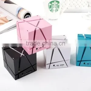 Manufacturer Promotion Gift Portable Mini Snowman Bluetooth Speaker thumbnail-5