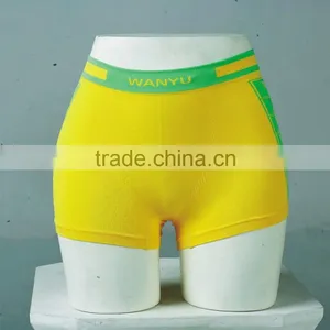 2015 Latest Seamless Men Boxer thumbnail-5