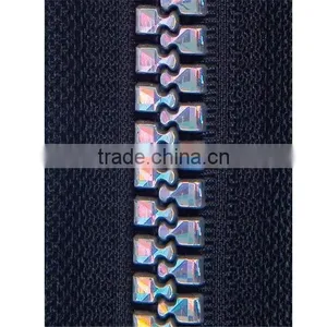 Long Chain Plastic Zipper Big Teeth Zipper thumbnail-1