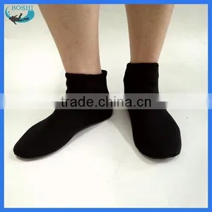 Durable and Breathable Waterproof Neoprene Socks thumbnail-2