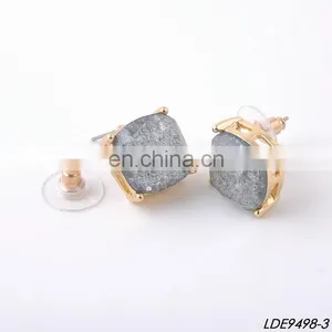 Gorgeous Glitter Studs Small Square Studs Earring thumbnail-2