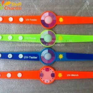 UV Sensitive Color Changing Silicone Bracelet (Color Change Under Sunlight or UV Light ) thumbnail-2