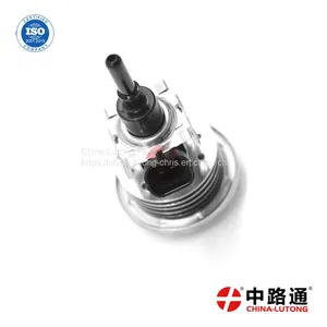 Diesel Emissions Fluid Injector 0 444 021 013 for Urea Injection System DEF thumbnail-1