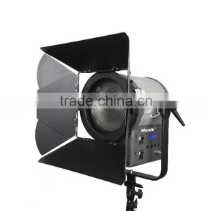 Menik SR-1500 150W Fresnel Lens LED Spotlight thumbnail-3