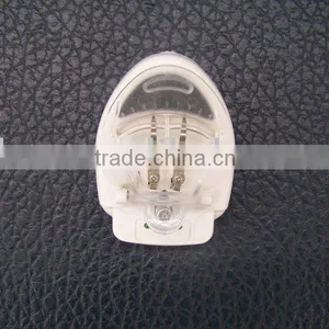 Three Lights Universal Charger thumbnail-1