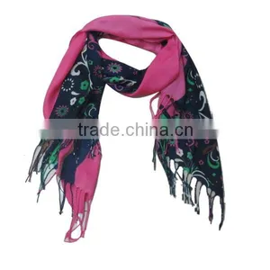 Scarf Knitting Patterns Strip Flower Scarf thumbnail-1