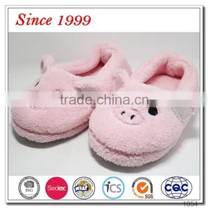2016 Hot Selling Stuffed Kids Baby Pig Head Animal Slippers thumbnail-1