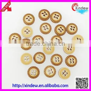 Garment Plastic Button thumbnail-1