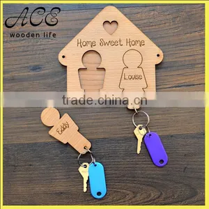 Family Keyring Hanger Hooks for Keys Housewarming New Home Wooden Keyrings Gift thumbnail-1