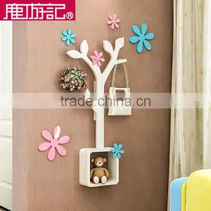 Eco-friendly Tree Shape DIY Coat Clothes Rack Wooden Coat Hanger Wall Mounted Coat Rack thumbnail-1