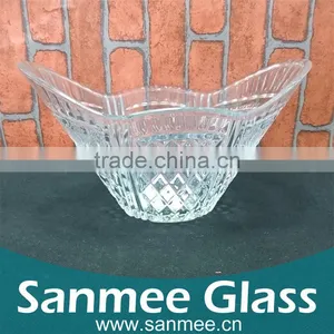Diamond Boat Shape Glass Bowl Wholesale Glass Fruit Bowl thumbnail-1