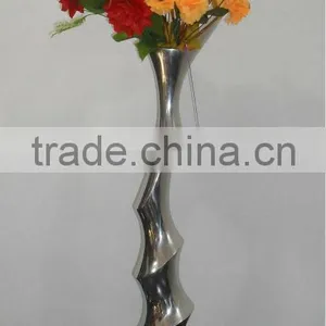 Metal Vases For Interior Decoration thumbnail-1