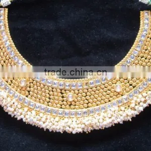 GOLD PLATED TEMPLE DESIGN BROAD Necklace RAMLEELA EARRING Set thumbnail-2