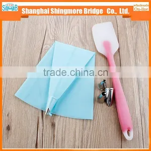 2016 China New Hot Sale Eco Friendly Cake Piping Set for Cake Making thumbnail-2
