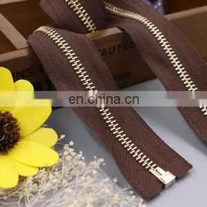 High Quality Polyester Tape Metal Zipper for Jacket thumbnail-4