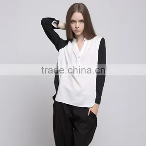 Black and White Woman Winter Blouse thumbnail-1