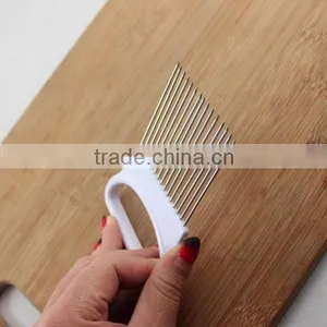 Plasitc Onion Holder thumbnail-5