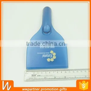 Small Custom Auto Ice Scraper With Handle thumbnail-5