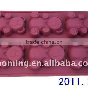 6 Cups Silicone Bear Shaped Mold thumbnail-1