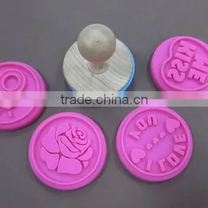 New Design Food Grade Silicone Cookie Stamp With Wooden Handle, Valentine's Gift thumbnail-1