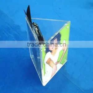 Acrylic Pen Holder thumbnail-1