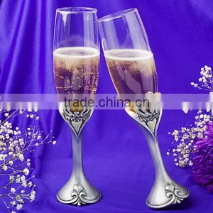 Elegant Decorated Poly Resin Crown Themed Toasting Flutes thumbnail-1