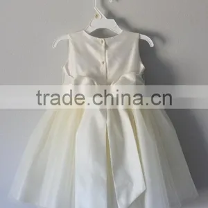 New Model Factory Wholesale Baby Clothes One Piece Summer Stain Cheap Children's Boutique Fashion Baby Girl White Dress thumbnail-1