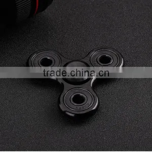 Wholesale Anti Anxiety Desk Toy Alunimun Alloy LED Flashing Fidget Spinner thumbnail-4