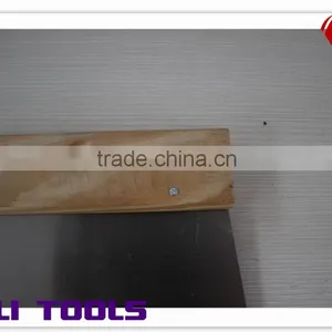 Carbon Steel Blade Scraper With Wooden Handle thumbnail-3