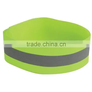 High Visibility Adjustable Elastic Reflective Armband for Running Walking Jogging Traffic Safety thumbnail-3