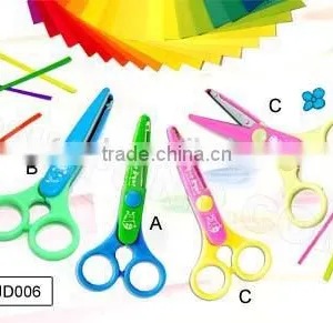 New Design Cutting Scissors With Promotional Color thumbnail-1