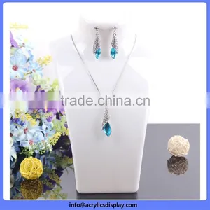 Latest Fashion High Grade Creative Acrylic Jewelry Displays thumbnail-1