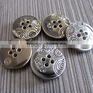 Plastic 4 Holes Sewing Button for Garments thumbnail-1